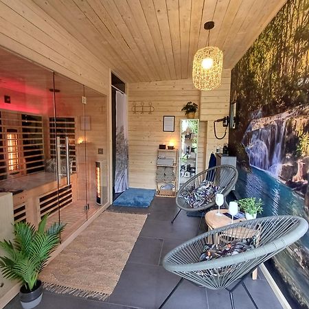 Entre Monts Et Collines B&B Et Spa En Option 외부 사진