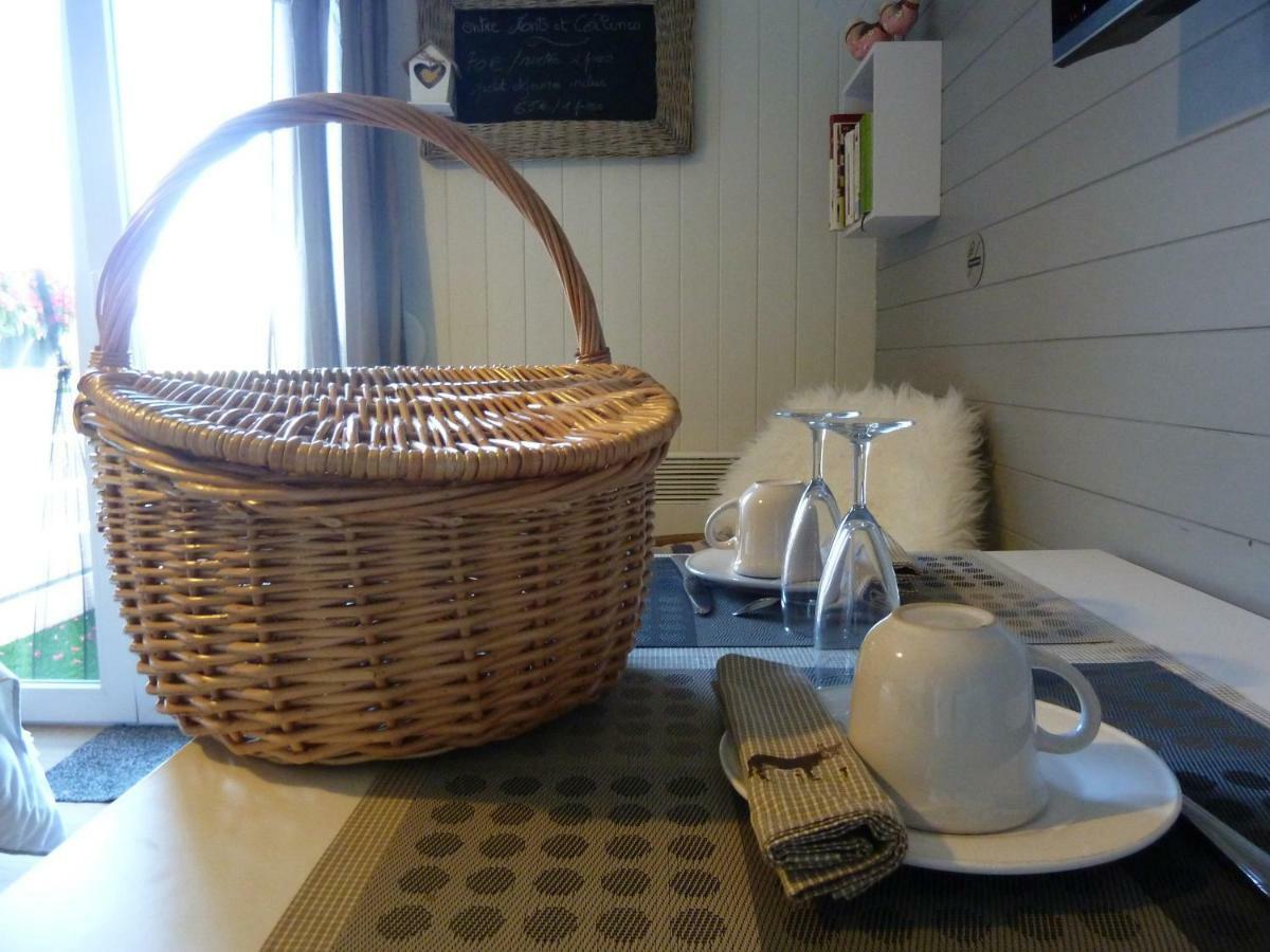Entre Monts Et Collines B&B Et Spa En Option 외부 사진