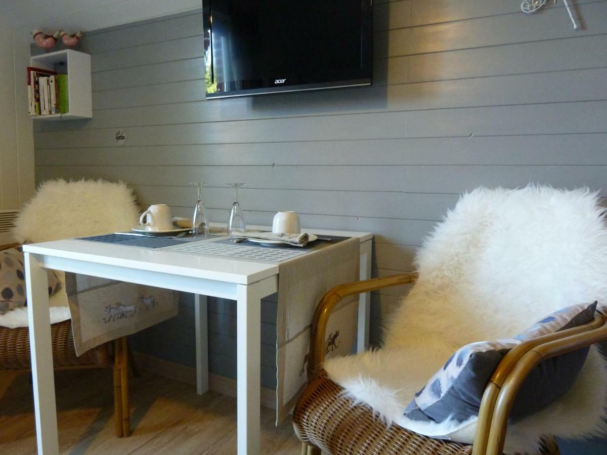Entre Monts Et Collines B&B Et Spa En Option 외부 사진