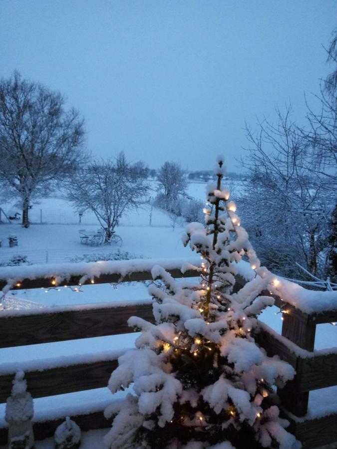Entre Monts Et Collines B&B Et Spa En Option 외부 사진